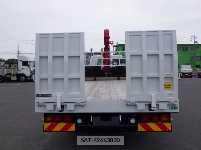 Mitsubishi FIGHTER 2026-04 8659048-6