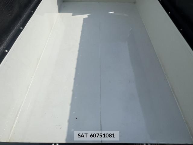 Mitsubishi FIGHTER 2023-09 8659049-10