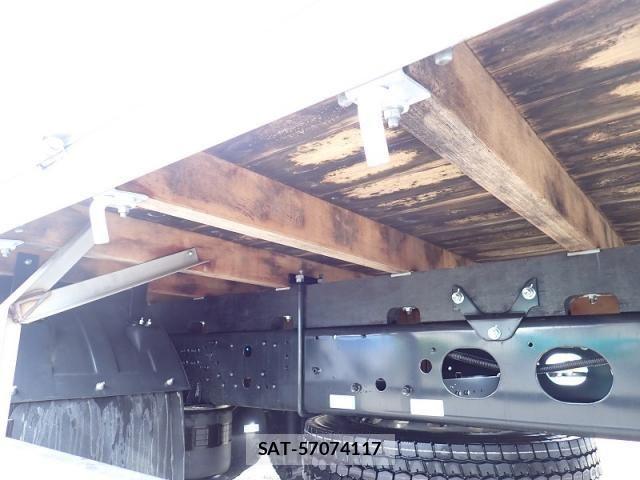 Mitsubishi FIGHTER 2024-11 8666131-18