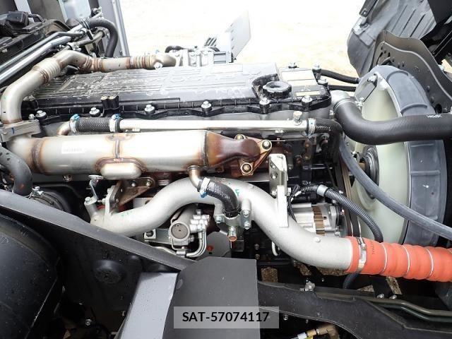 Mitsubishi FIGHTER 2024-11 8666131-22