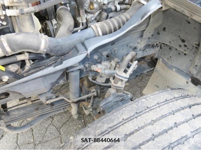 Mitsubishi FIGHTER 2019-02 8666132-22