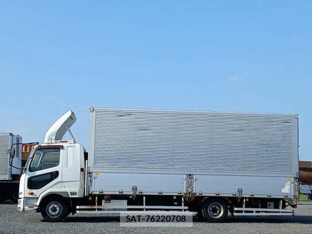 Mitsubishi FIGHTER 2013-01 8659061-17
