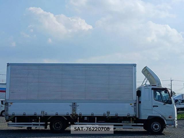 Mitsubishi FIGHTER 2013-01 8659061-8