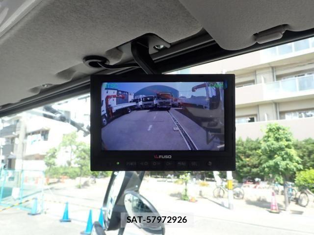 Mitsubishi FIGHTER 2026-05 8685541-16
