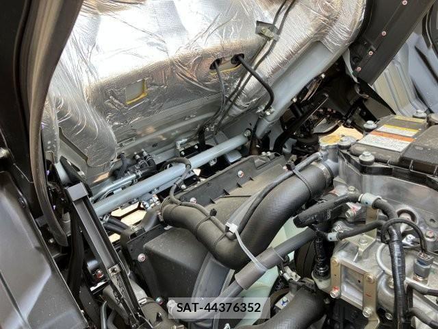 Mitsubishi FIGHTER 2025-11 8685546-20