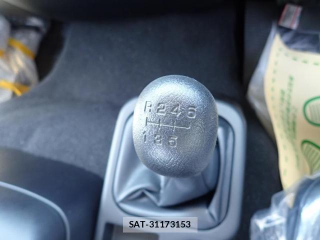 Mitsubishi FIGHTER 2026-05 8685542-9