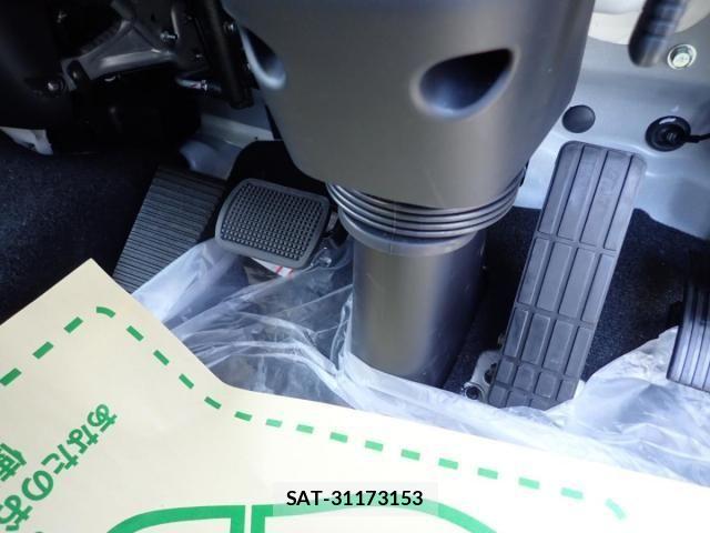 Mitsubishi FIGHTER 2026-05 8685542-8