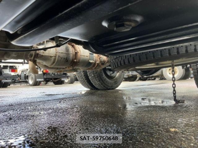 Mitsubishi FIGHTER 2020-08 8685549-16