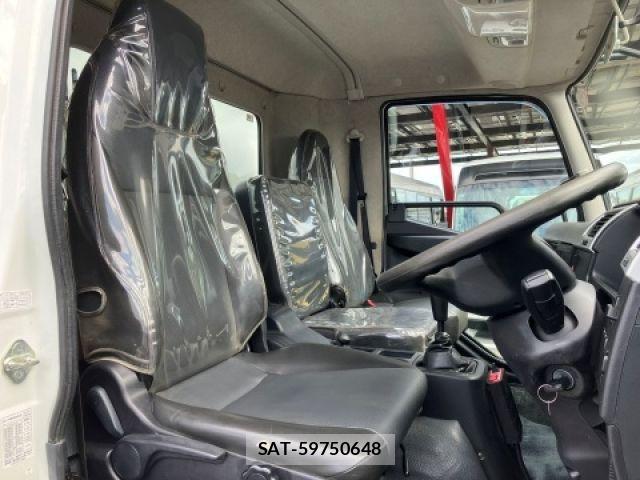 Mitsubishi FIGHTER 2020-08 8685549-26