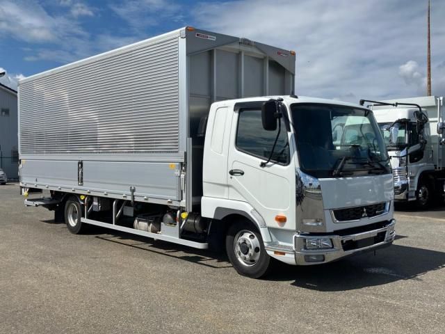 Mitsubishi FIGHTER 2023-11 8732937-1