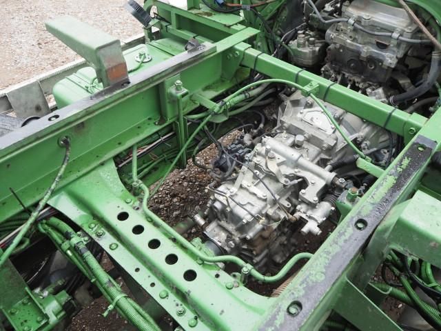 Mitsubishi FIGHTER 2009-11 8732947-15