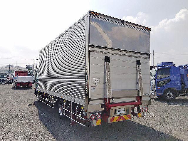 Mitsubishi FIGHTER 2019-09 8732948-3