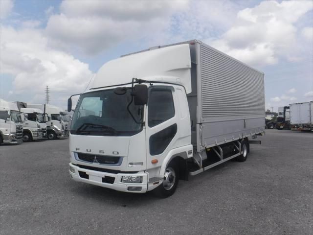 Mitsubishi FIGHTER 2019-10 8732946-0