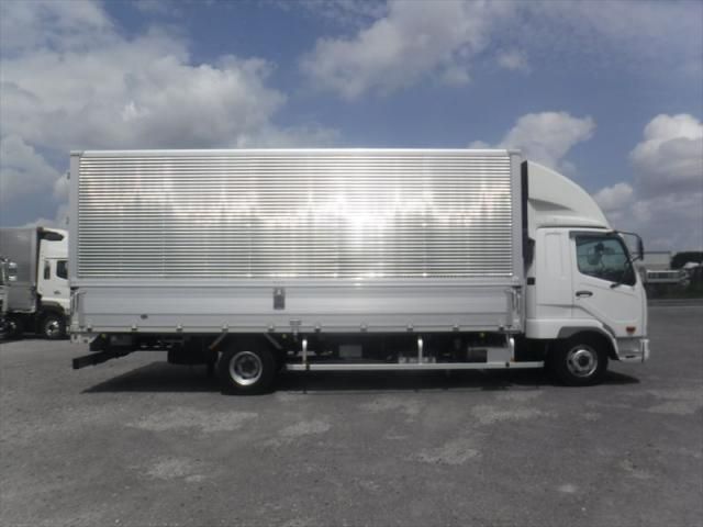 Mitsubishi FIGHTER 2019-10 8732946-10