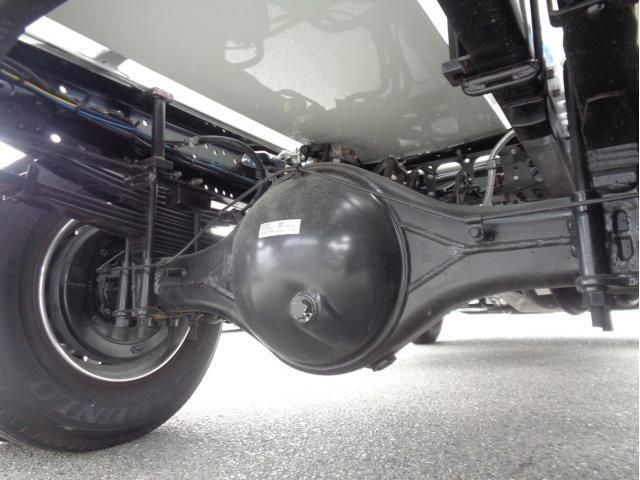 Mitsubishi FIGHTER 2025-12 8732926-13