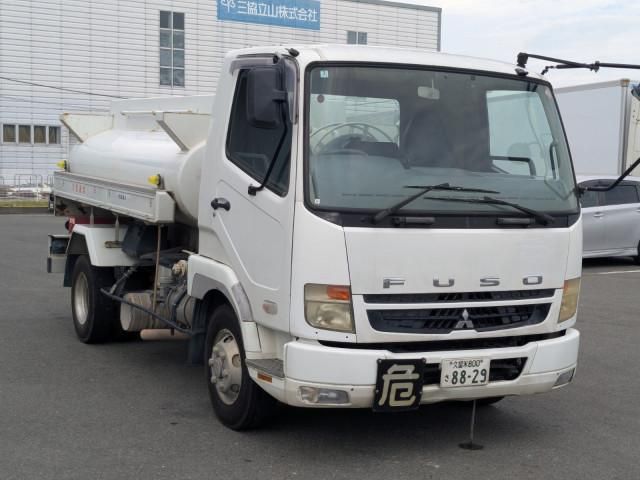 Mitsubishi FIGHTER 2012-03 8770677-1
