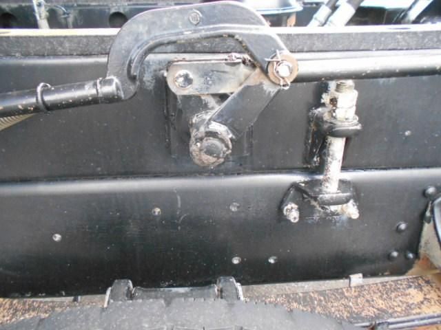 Mitsubishi FIGHTER 2002-09 8770678-18