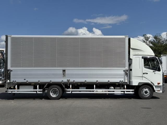 Mitsubishi FIGHTER 2024-09 8770672-4