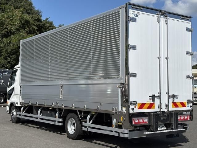 Mitsubishi FIGHTER 2024-09 8770672-5