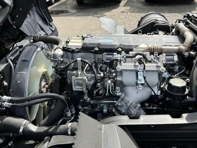 Mitsubishi FIGHTER 2025-03 8770670-16