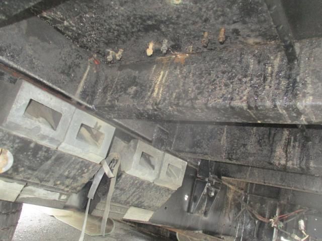 Mitsubishi FIGHTER 2004-01 8770675-20