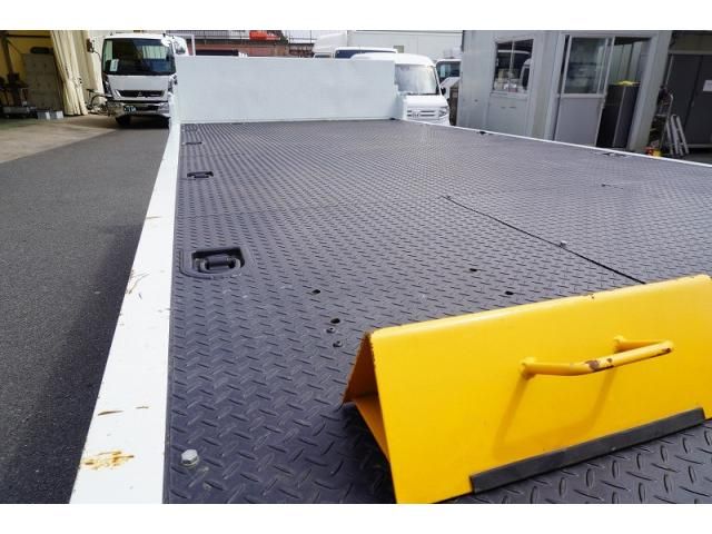 Mitsubishi FIGHTER 2022-08 8770669-26