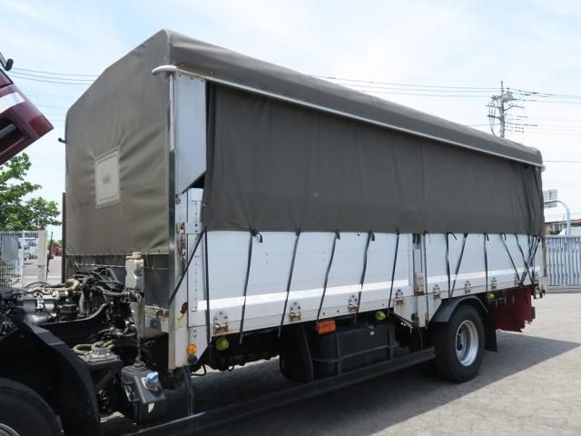 Mitsubishi FIGHTER 2020-05 8770679-12