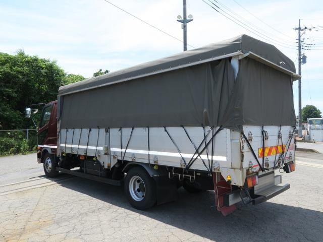 Mitsubishi FIGHTER 2020-05 8770679-2