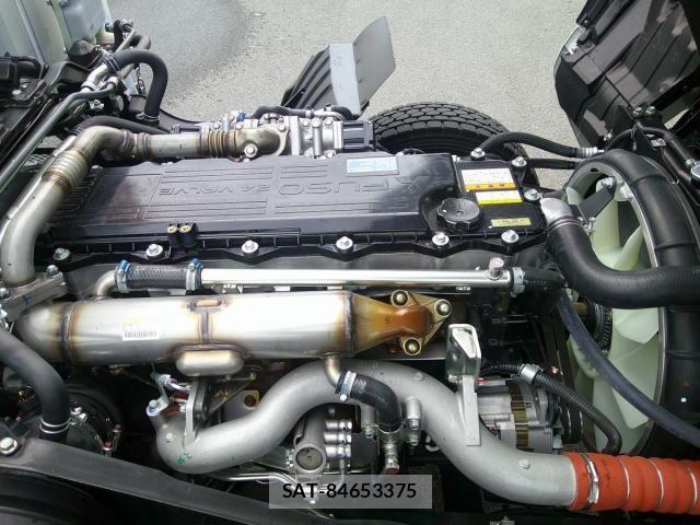 Mitsubishi FIGHTER 2026-05 8795937-29