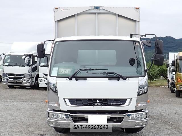 Mitsubishi FIGHTER 2012-12 8829032-4