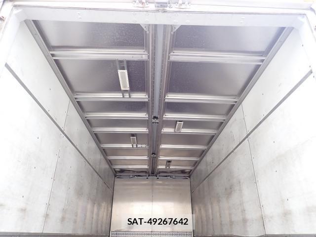 Mitsubishi FIGHTER 2012-12 8829032-8