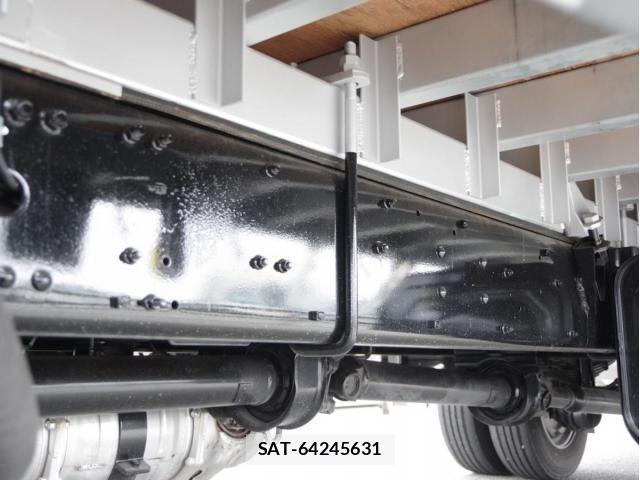 Mitsubishi FIGHTER 2025-08 8829029-4