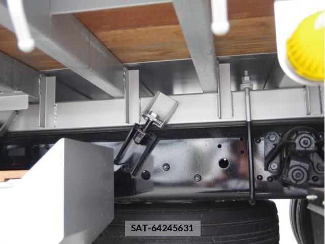 Mitsubishi FIGHTER 2025-08 8829029-5
