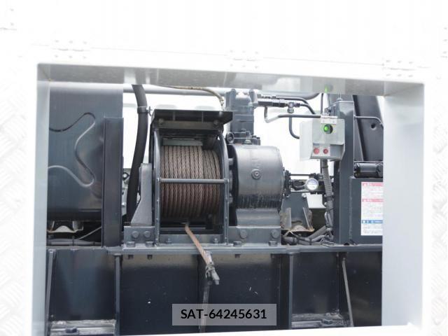 Mitsubishi FIGHTER 2025-08 8829029-8