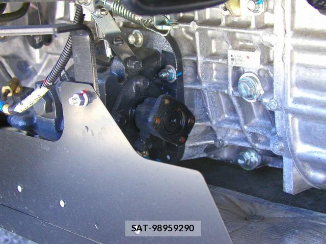 Mitsubishi FIGHTER 2026-06 8848964-9