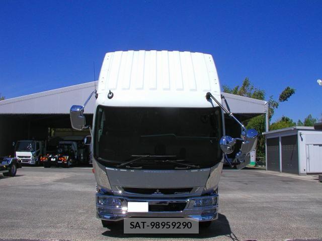 Mitsubishi FIGHTER 2026-06 8848964-21