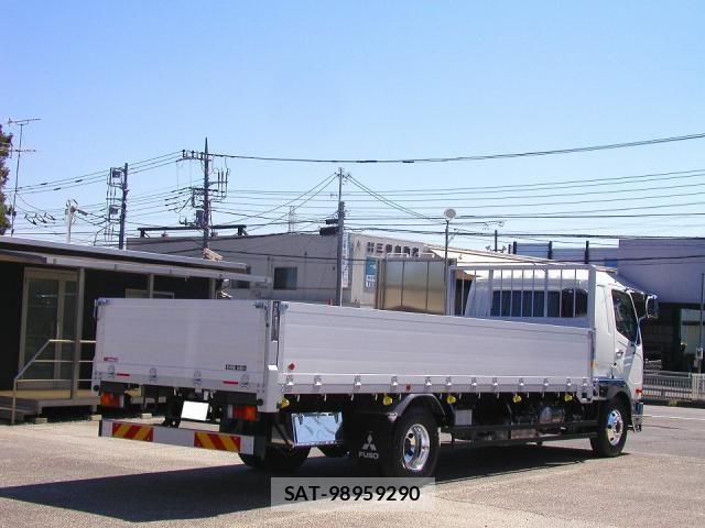 Mitsubishi FIGHTER 2026-06 8848964-3