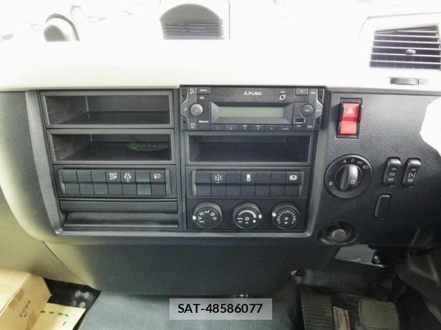 Mitsubishi FIGHTER 2026-04 8848967-22