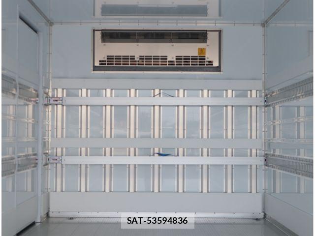 Mitsubishi FIGHTER 2026-04 8848956-11