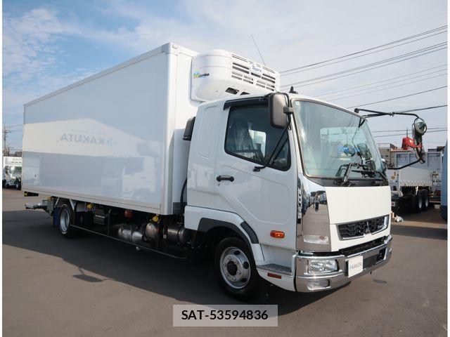 Mitsubishi FIGHTER 2026-04 8848956-1