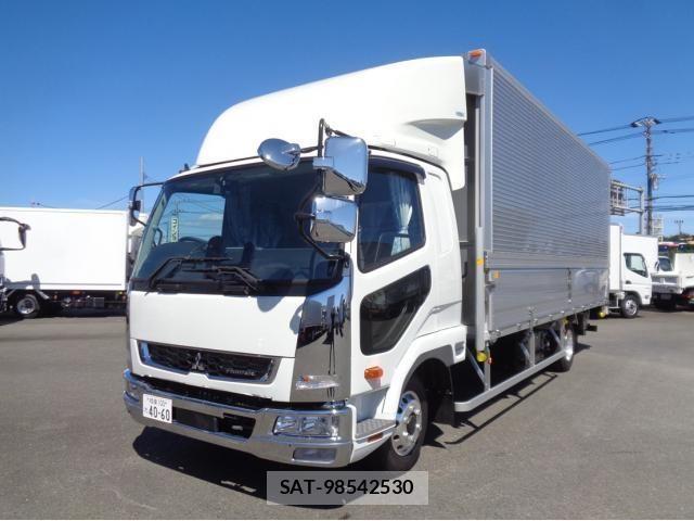Mitsubishi FIGHTER 2025-12 8848957-1