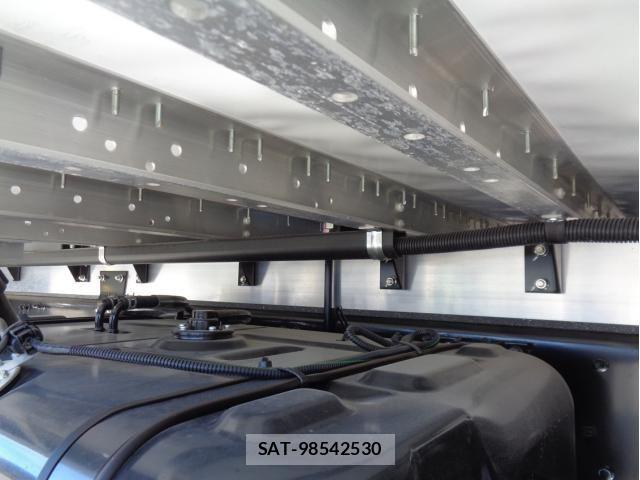 Mitsubishi FIGHTER 2025-12 8848957-21