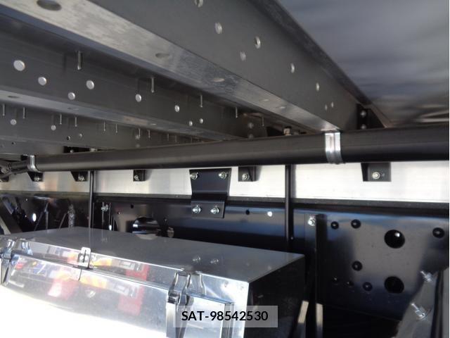 Mitsubishi FIGHTER 2025-12 8848957-23