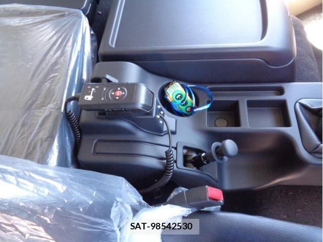 Mitsubishi FIGHTER 2025-12 8848957-29