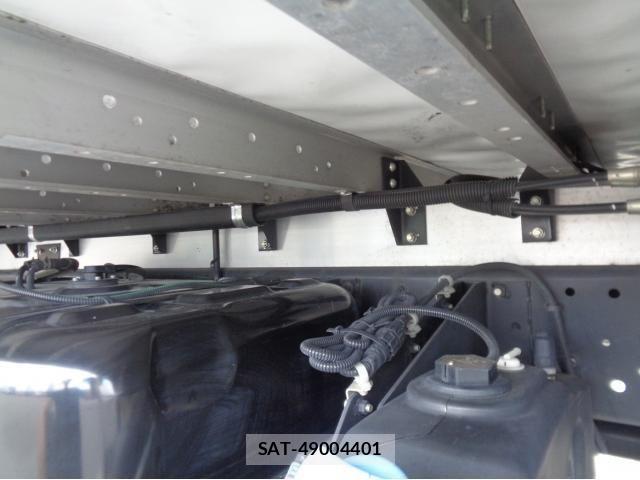 Mitsubishi FIGHTER 2024-06 8848962-22