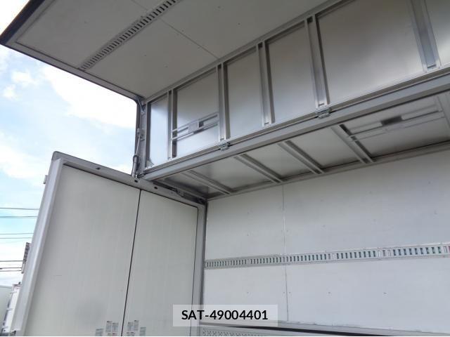Mitsubishi FIGHTER 2024-06 8848962-7