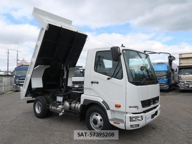 Mitsubishi FIGHTER 2026-02 8848968-0