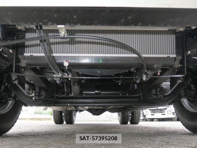 Mitsubishi FIGHTER 2026-02 8848968-17