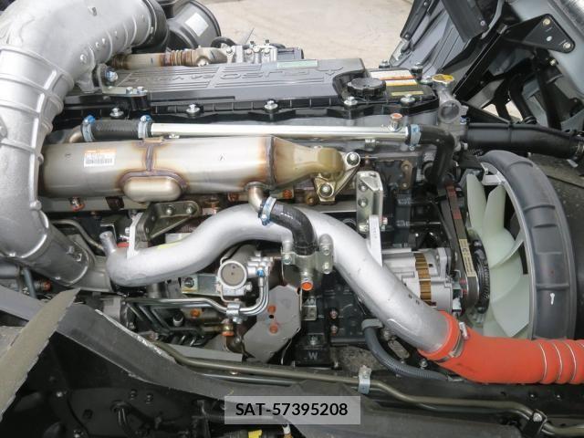 Mitsubishi FIGHTER 2026-02 8848968-20