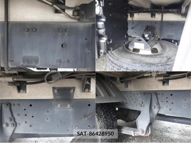 Mitsubishi FIGHTER 2016-12 8848981-14